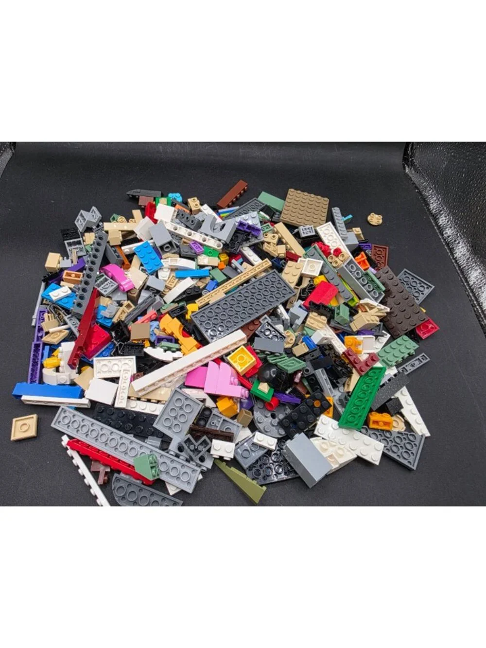 LEGO 1 Lb Bulk Assorted Bricks Plates Pieces Multicolor Genuine LEGO New